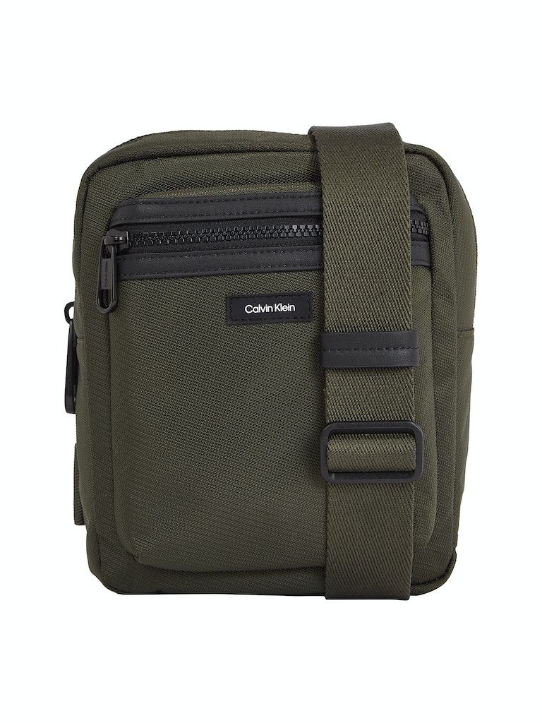 CALVIN KLEIN BORSA REPORTER PICCOLA A TRACOLLA TRASFORMABILE