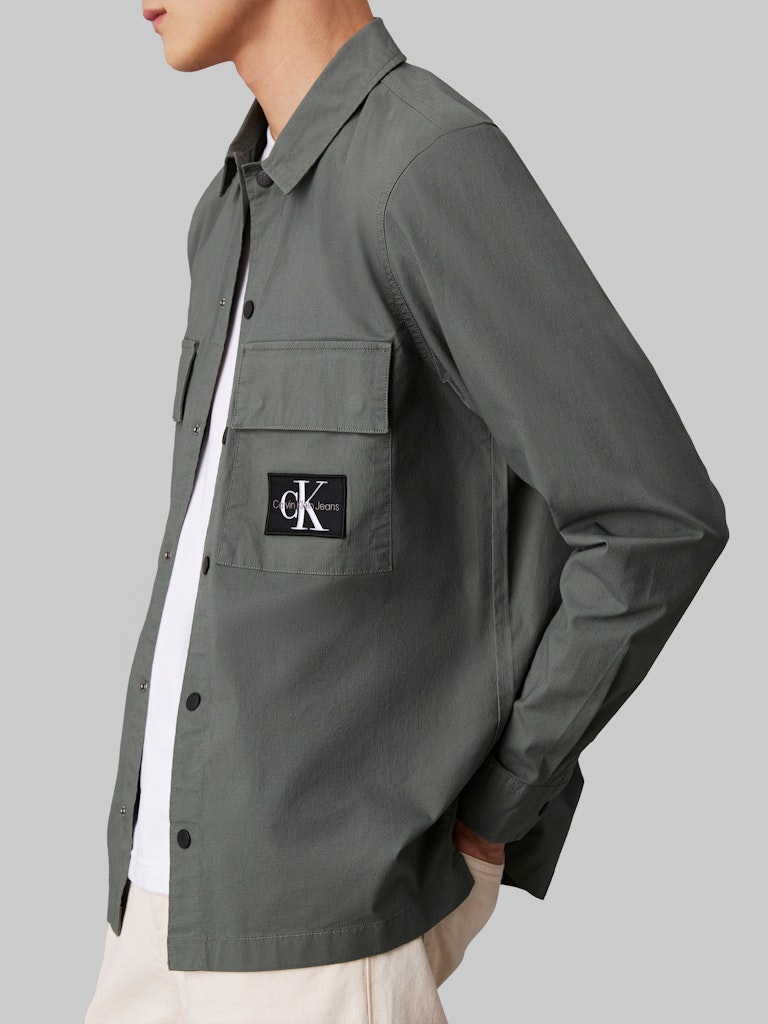 CALVIN KLEIN JEANS GIACCA CARGO MULTITASCHE