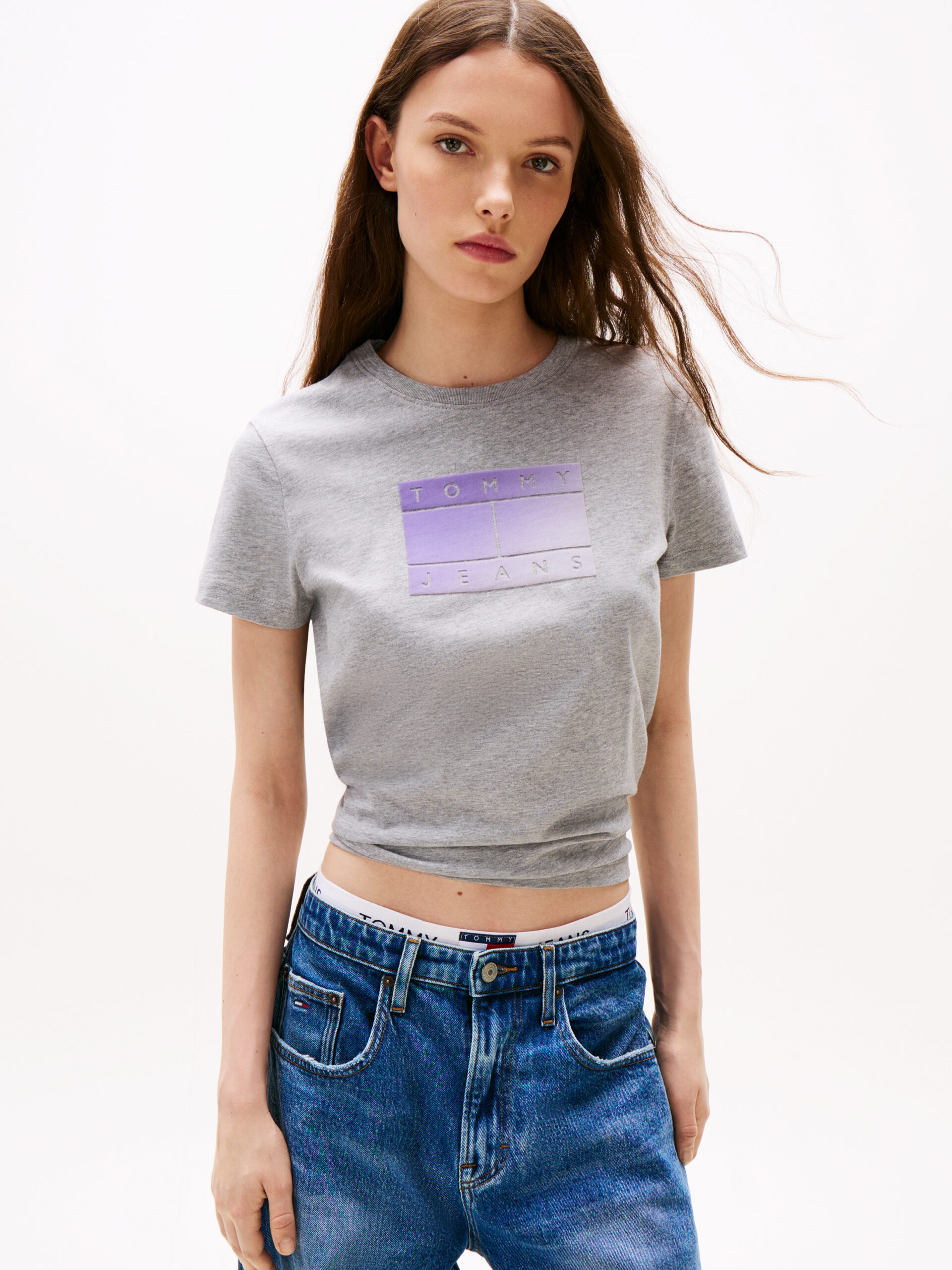TOMMY JEANS T-SHIRT CON LOGO SFUMATO