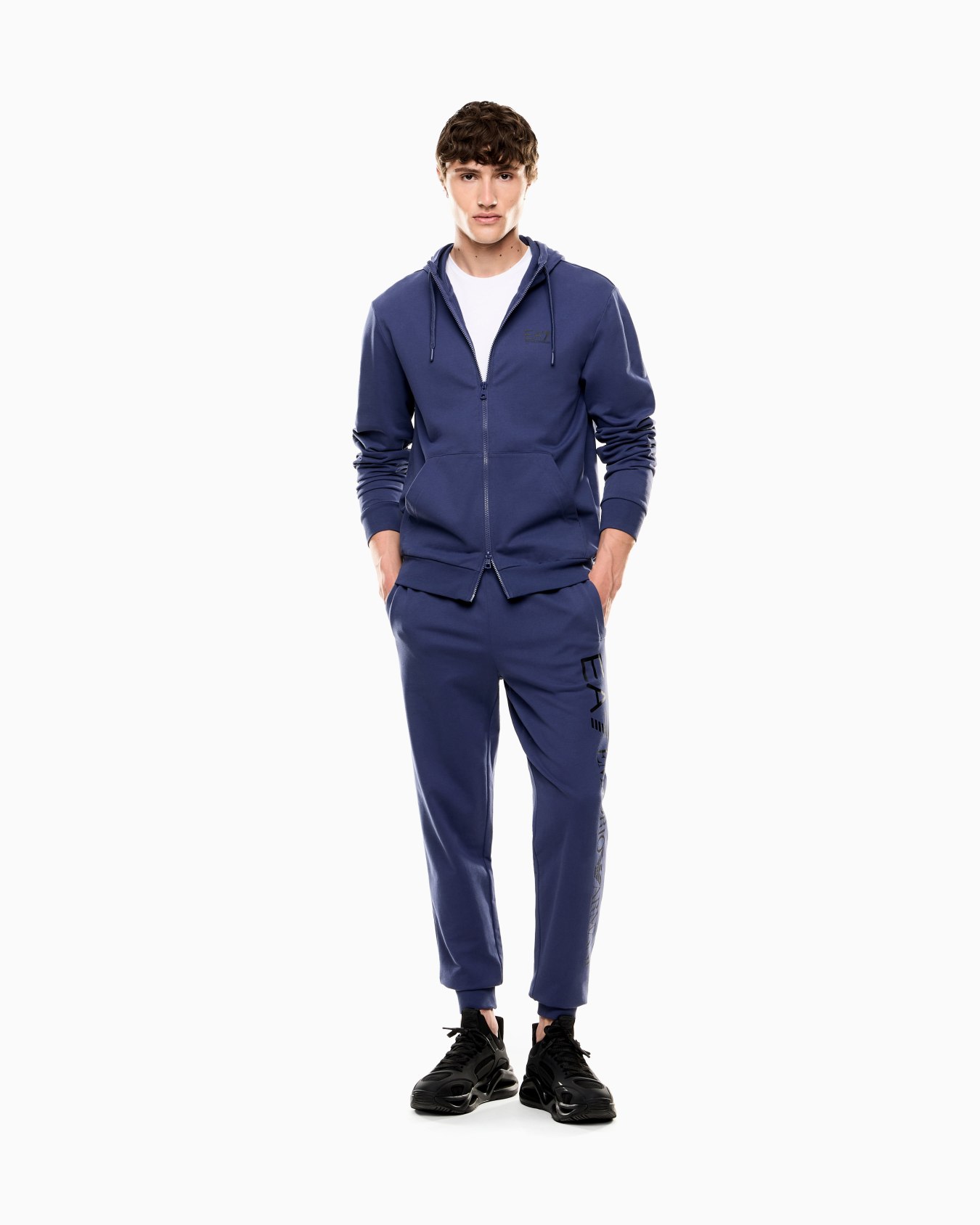 EA7 TUTA CON JOGGER LOGO SERIES E FELPA